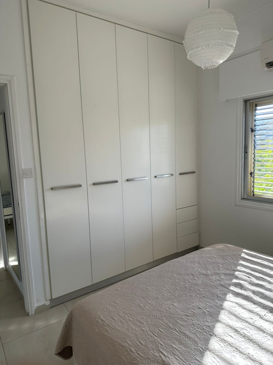 Floor Apartment For Rent  in  Paphos