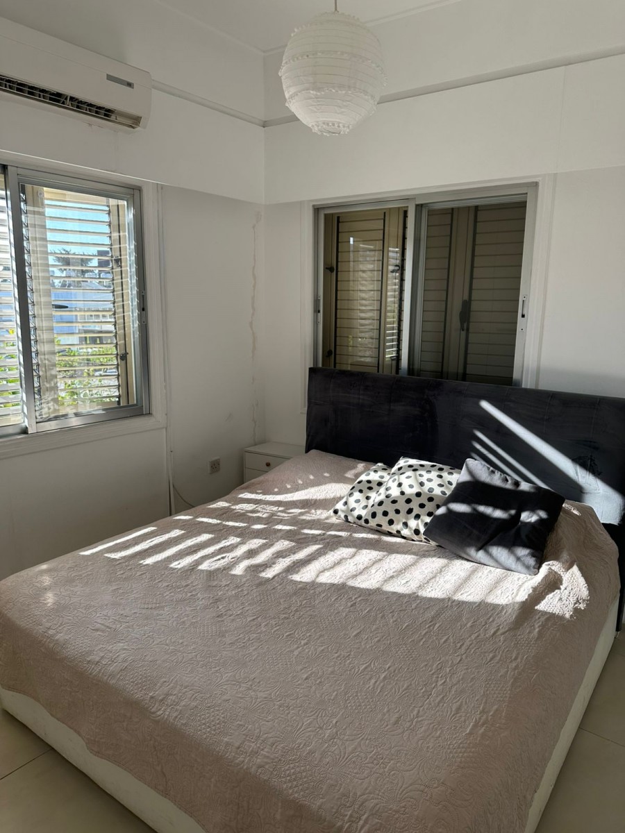 Floor Apartment For Rent  in  Paphos