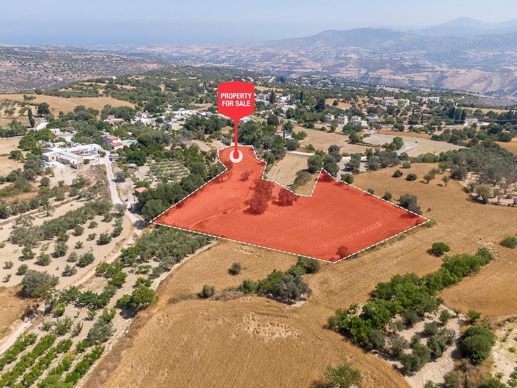 Pano Akourdaleia Residential Field For Sale | WW30671