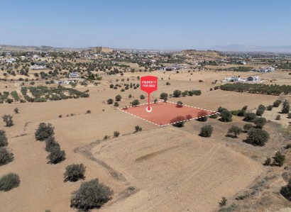 Pera Chorio, Nicosia Residential Field For Sale | WW30697