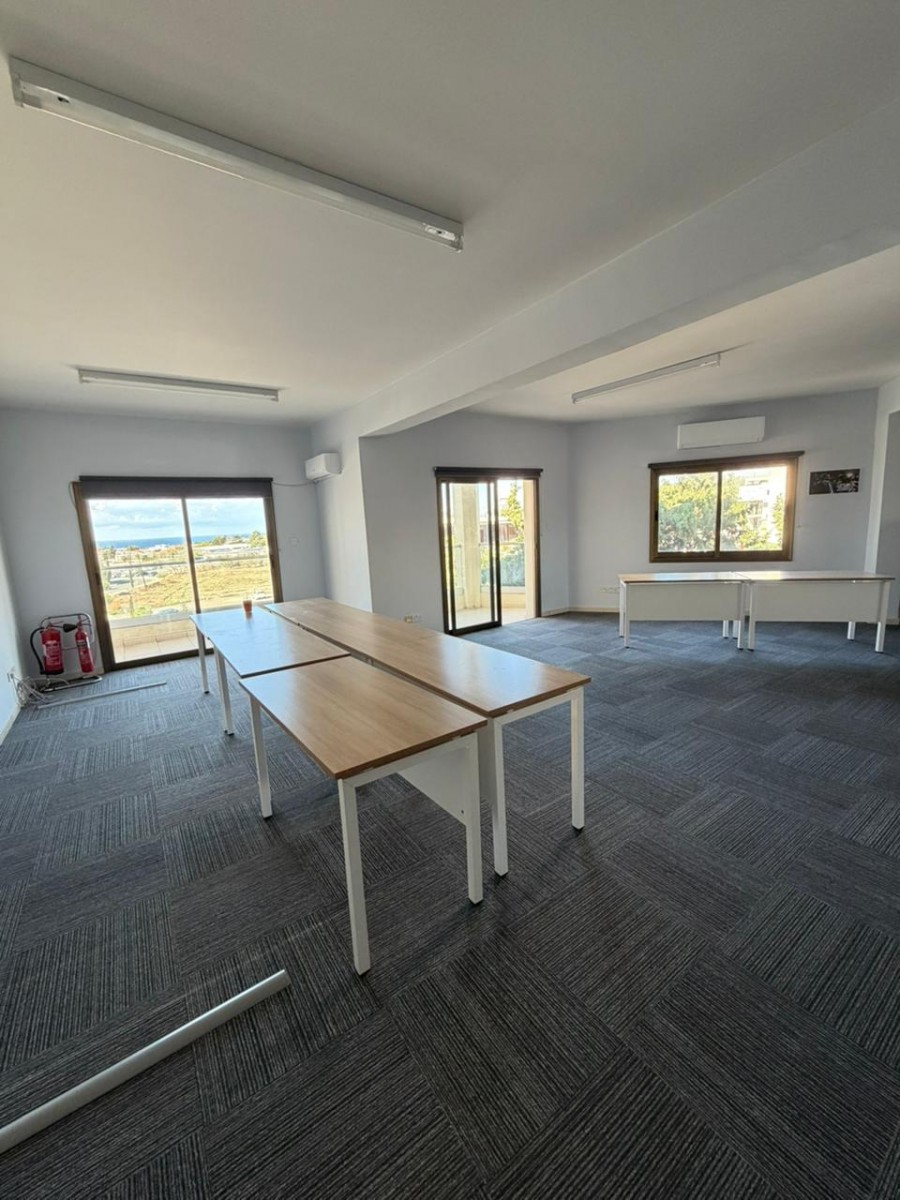 Office  For Rent  in  Paphos