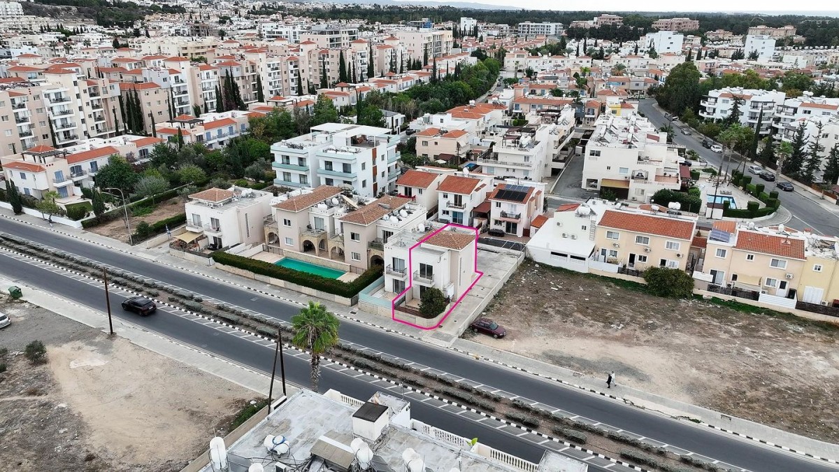 Paphos, Paphos Semi Detached Villa For Sale | WW30726