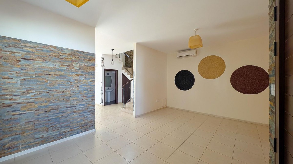 Two-Storey Detached House with Swimming Pool in Oroklini, Larnaca