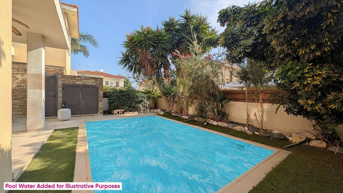 Two-Storey Detached House with Swimming Pool in Oroklini, Larnaca