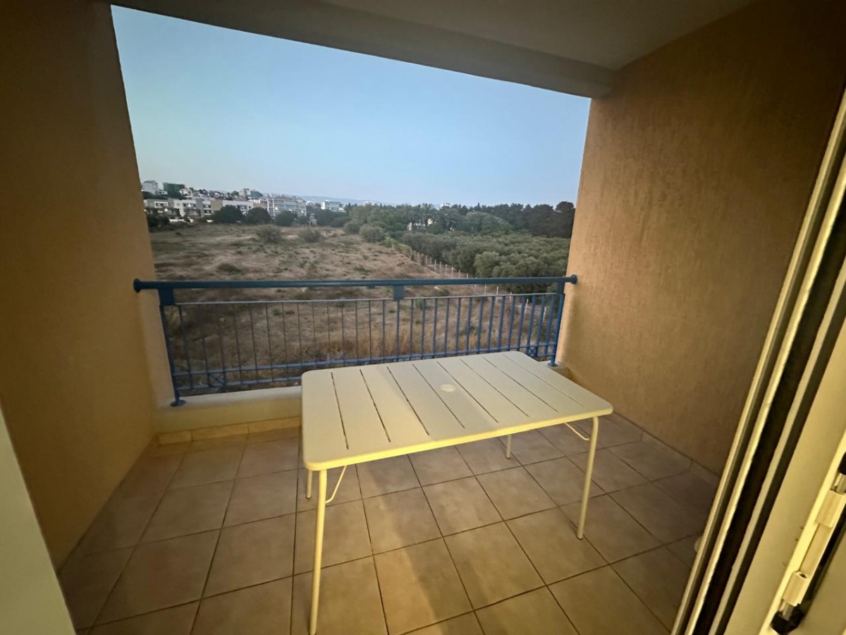 Apartment For Rent  in  Select Location