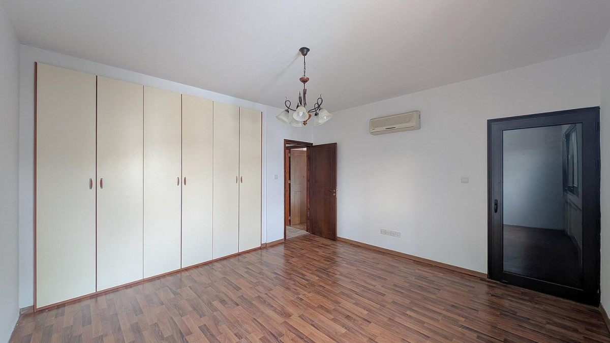 Elegant 3-bedroom semi-detached house in Engomi, Nicosia