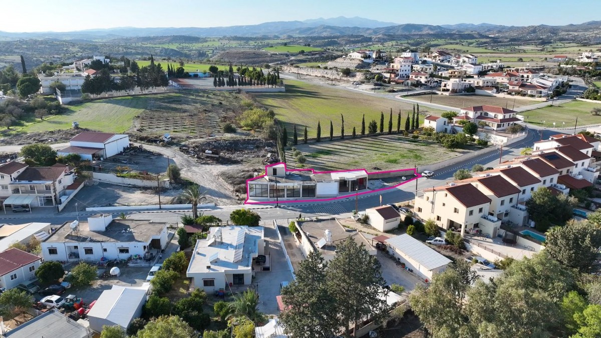 Anafotida, Larnaca Commercial Building For Sale | WW30802