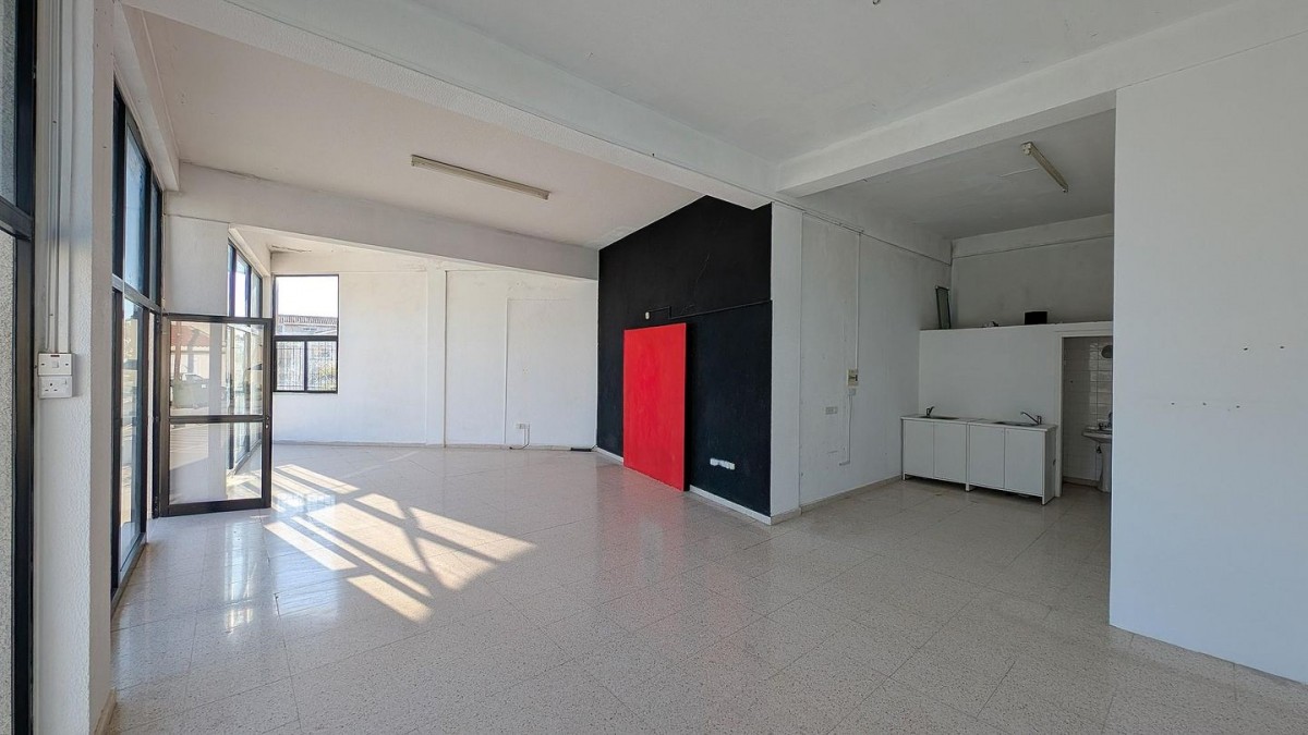 Building with two shops located in  Anafotida, Larnaka