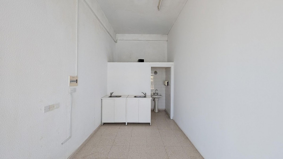 Building with two shops located in  Anafotida, Larnaka