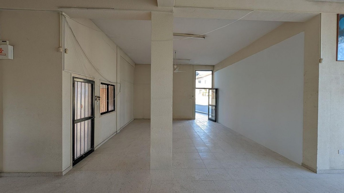 Building with two shops located in  Anafotida, Larnaka