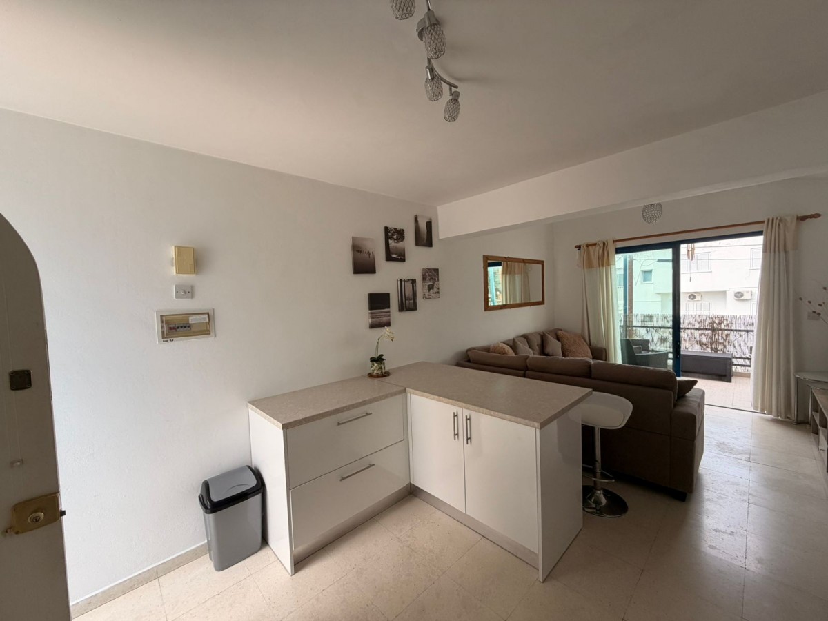 Apartment For Rent  in  Kato Paphos - Universal
