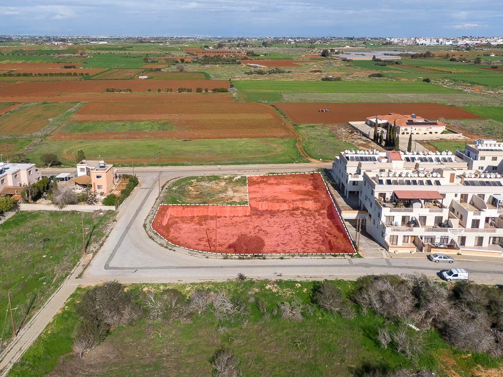 Field - Liopetri, Famagusta
