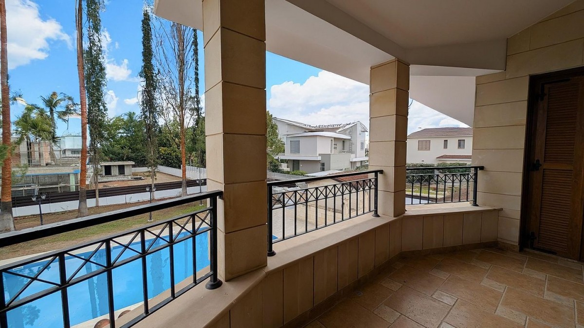 Luxurious Mansion in Agios Georgios, Latsia, Nicosia