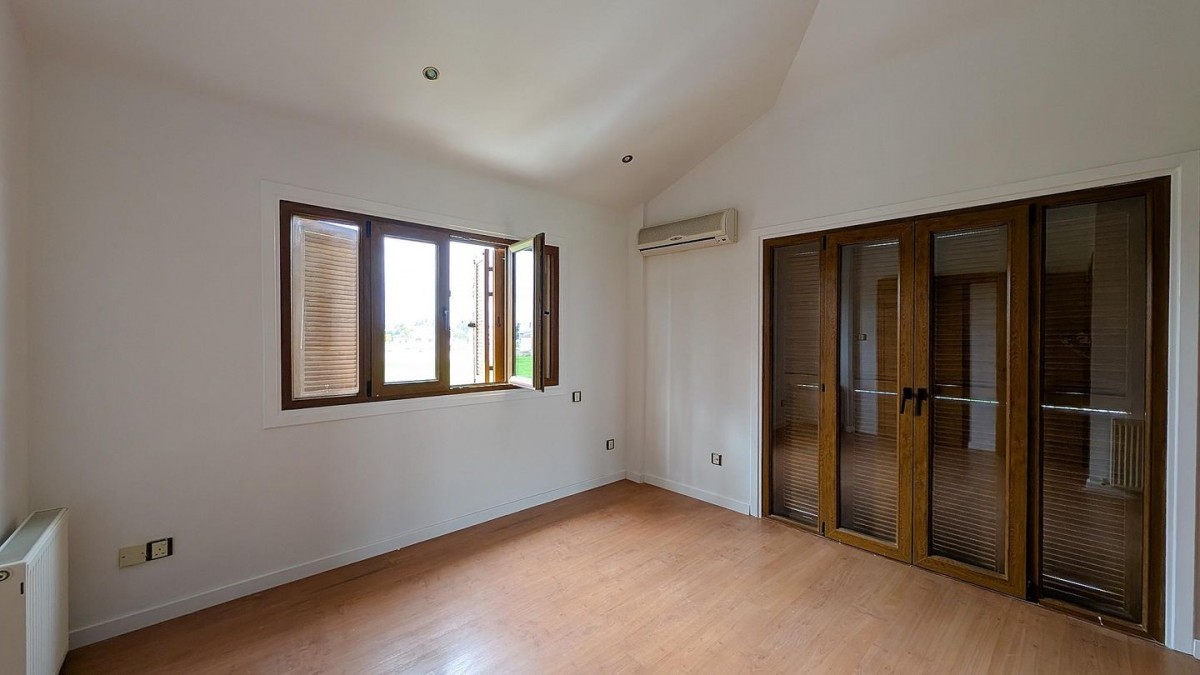 Luxurious Mansion in Agios Georgios, Latsia, Nicosia