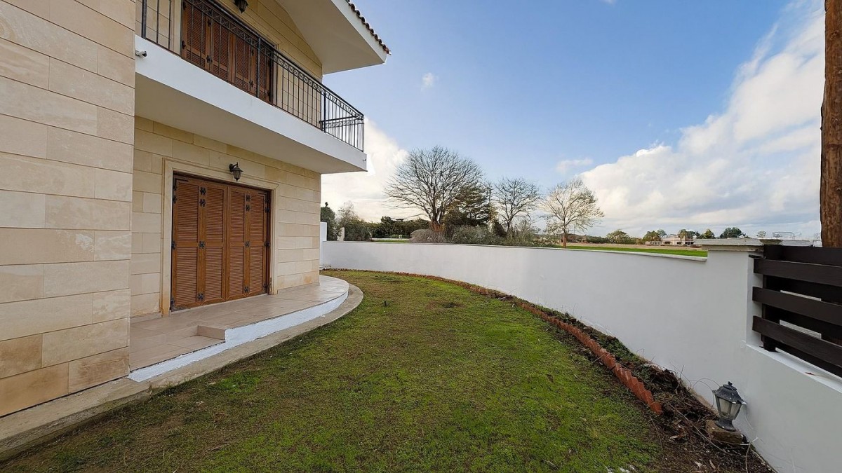 Luxurious Mansion in Agios Georgios, Latsia, Nicosia