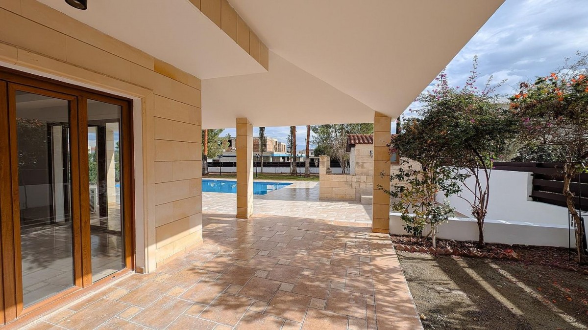 Luxurious Mansion in Agios Georgios, Latsia, Nicosia