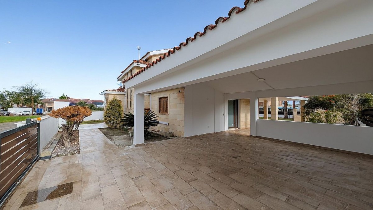 Luxurious Mansion in Agios Georgios, Latsia, Nicosia