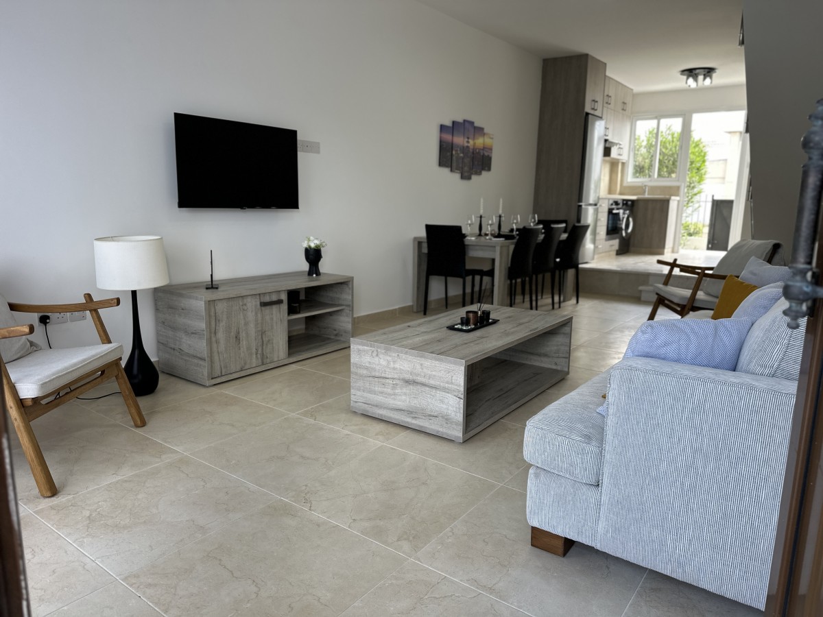 Town House / Maisonette For Sale  in  Kato Paphos - Tombs of The Kings