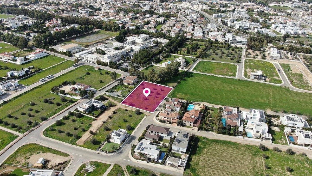 (Share) Residential field in Strovolos, Nicosia