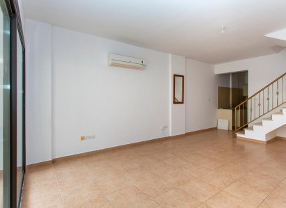 Paphos, Paphos Town House / Maisonette For Sale | WW30864