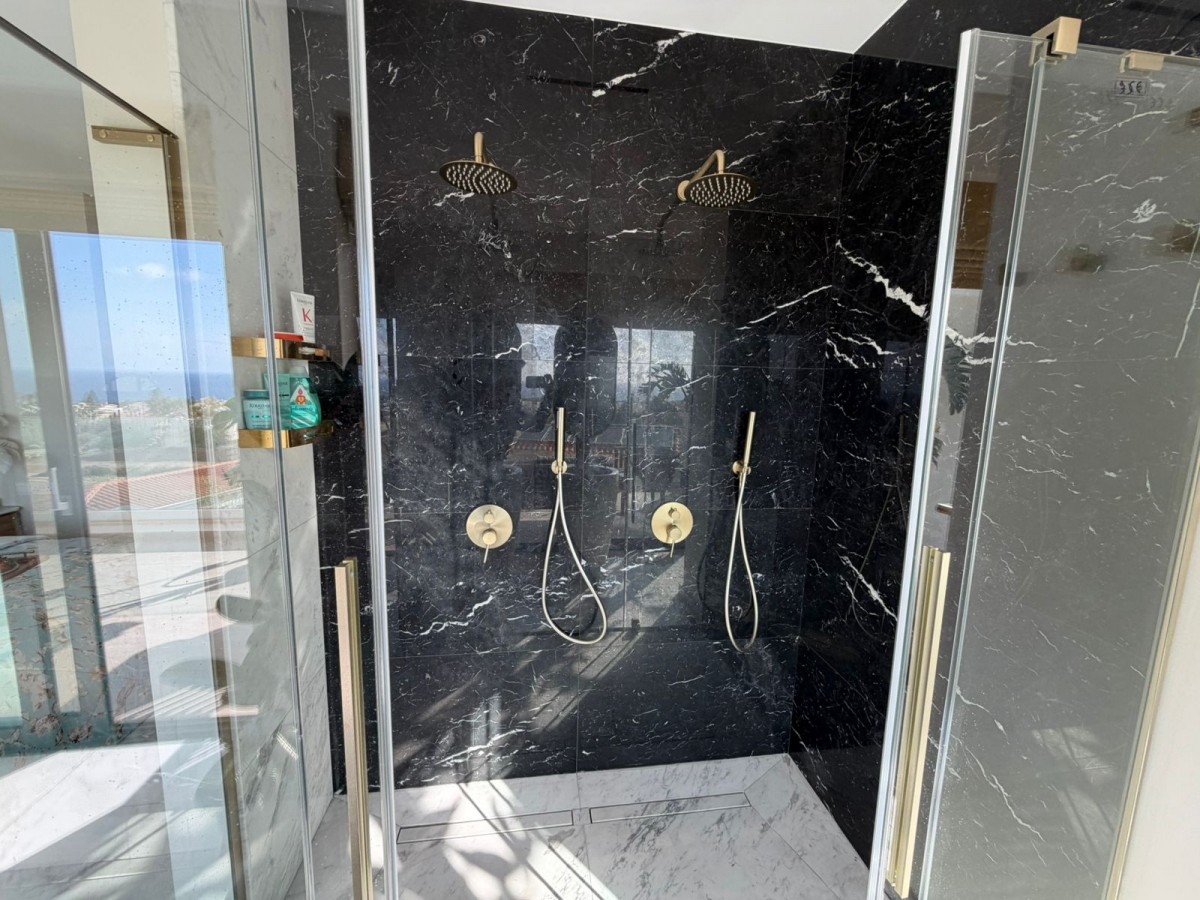 Detached Villa For Sale  in  Peyia - Sea Caves