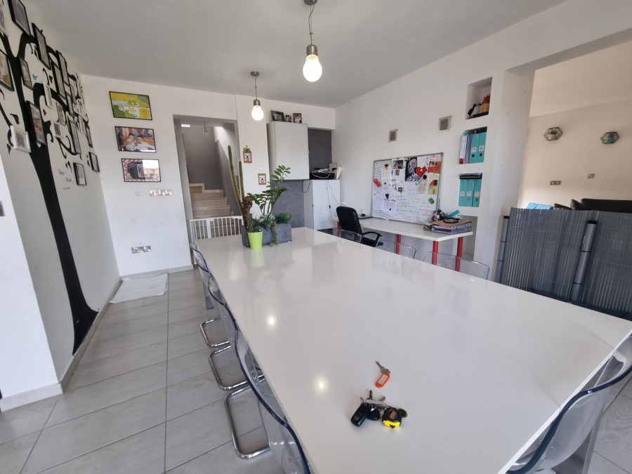 Detached Villa For Sale  in  Episkopi