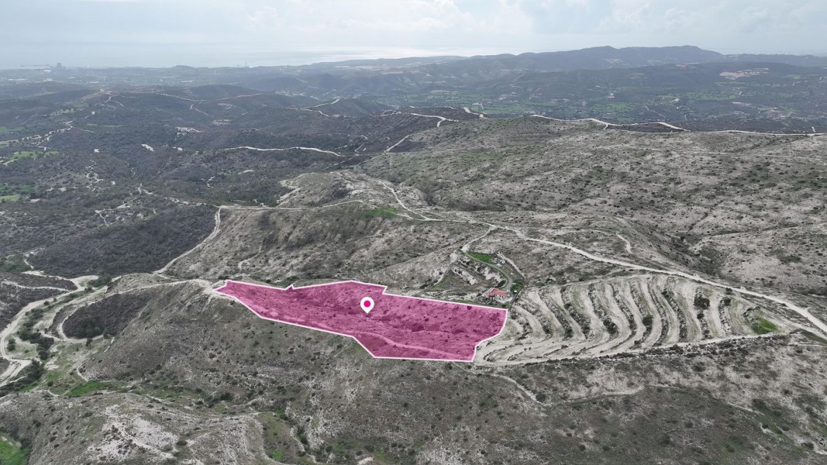 Large Agricultural field in Choirokoitia, Larnaca