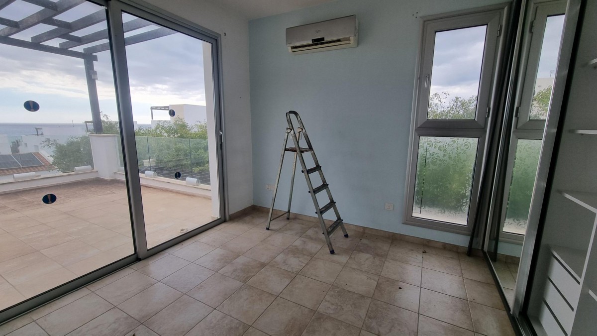 Detached Villa For Sale  in  Peyia - Coral Bay