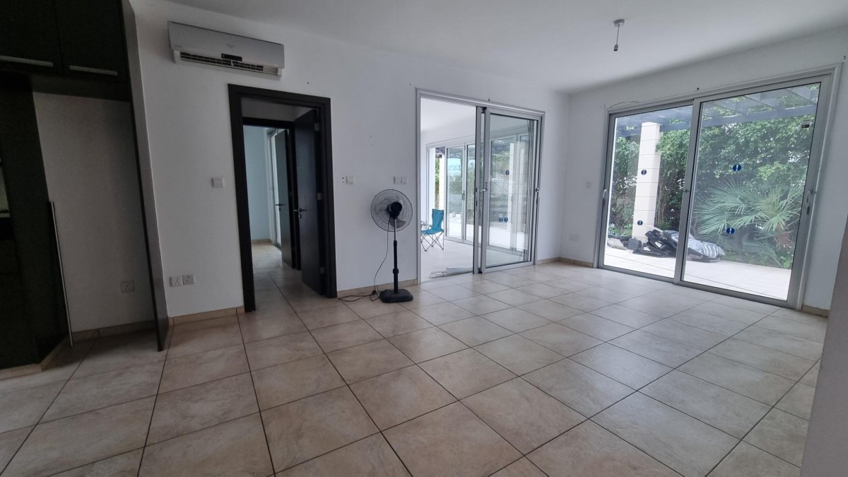 Detached Villa For Sale  in  Peyia - Coral Bay