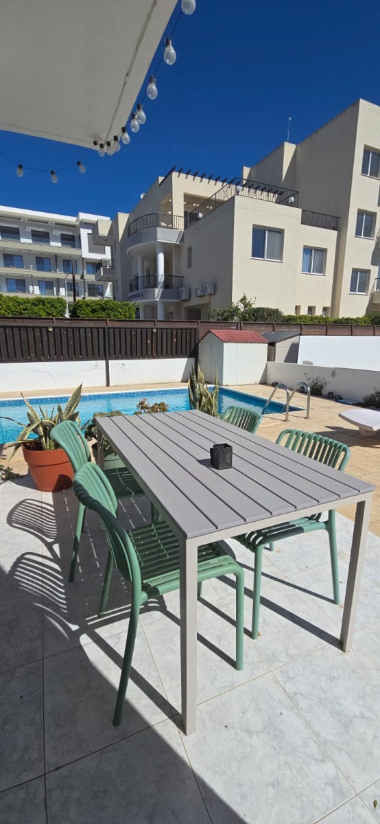 Detached Villa For Sale  in  Kato Paphos - Universal