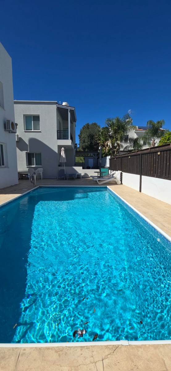 Detached Villa For Sale  in  Kato Paphos - Universal