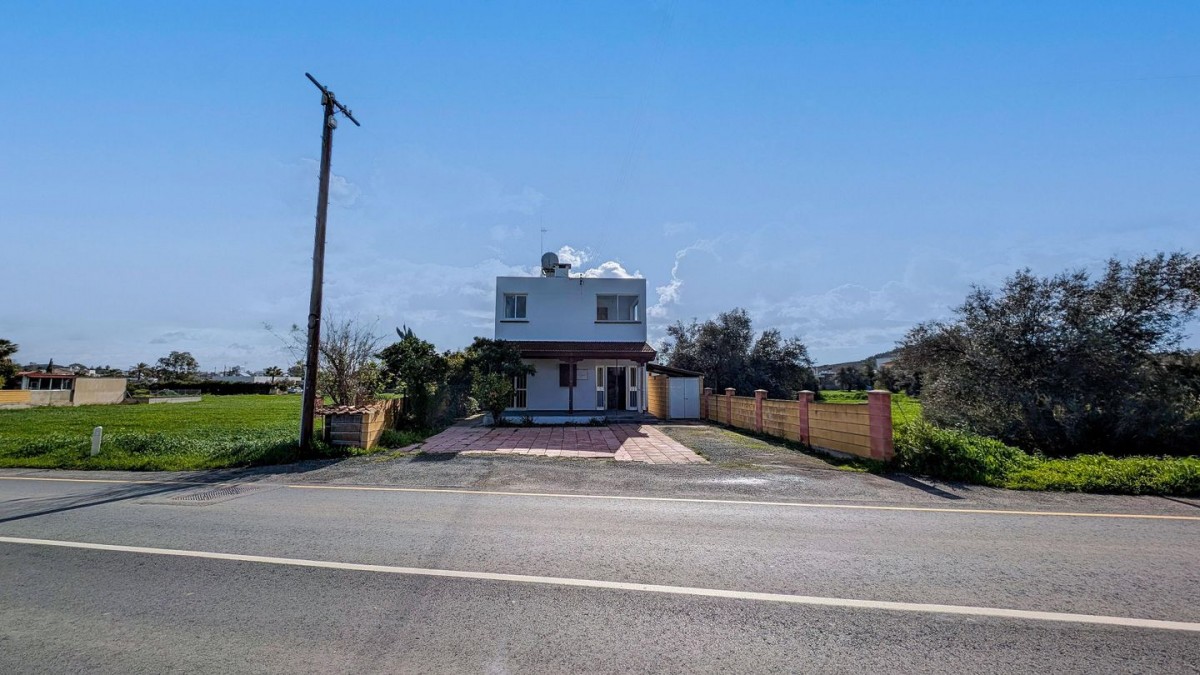 Two-Bedroom Detached House in Agia Varvara, Nicosia