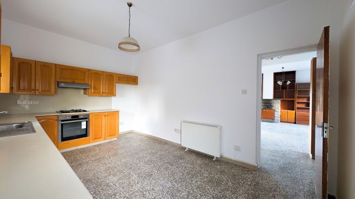 Two-Bedroom Detached House in Agia Varvara, Nicosia