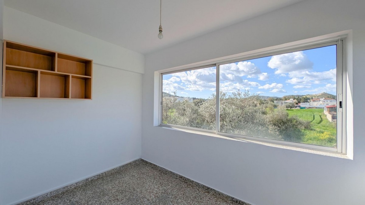 Two-Bedroom Detached House in Agia Varvara, Nicosia