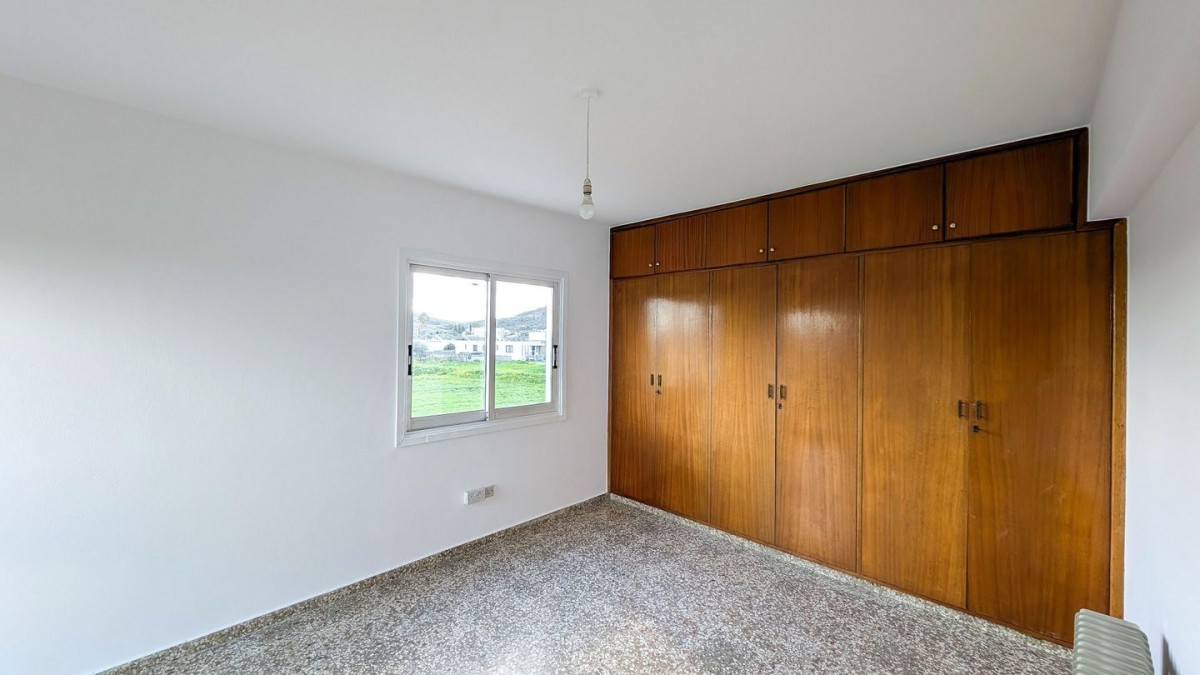 Two-Bedroom Detached House in Agia Varvara, Nicosia