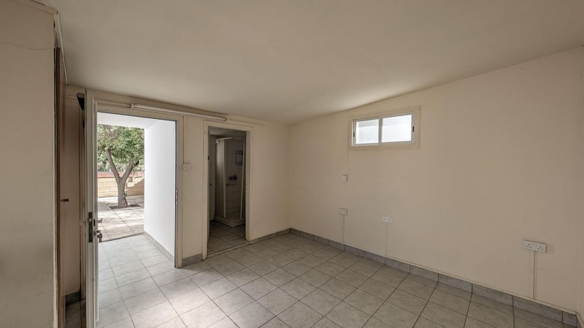 Two-Bedroom Detached House in Agia Varvara, Nicosia