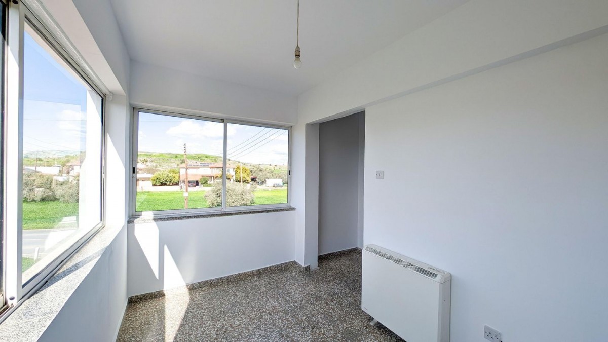 Two-Bedroom Detached House in Agia Varvara, Nicosia