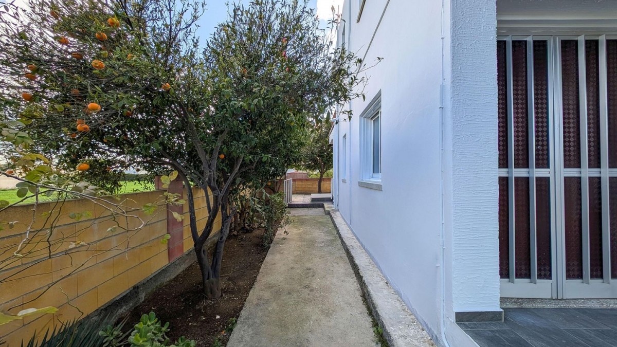 Two-Bedroom Detached House in Agia Varvara, Nicosia