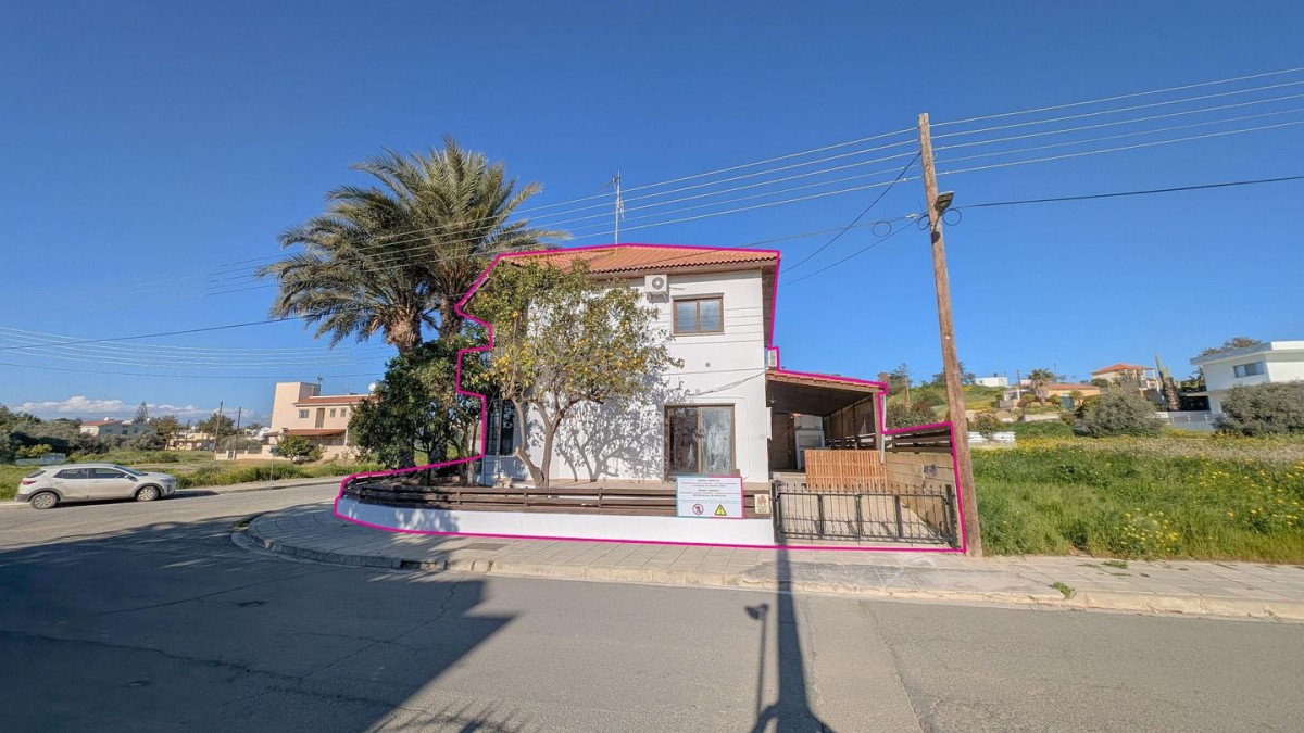 Four-Bedroom Detached House in Tseri, Nicosia