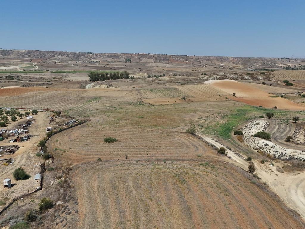 Ergates, Nicosia Agricultural Field For Sale | WW31045