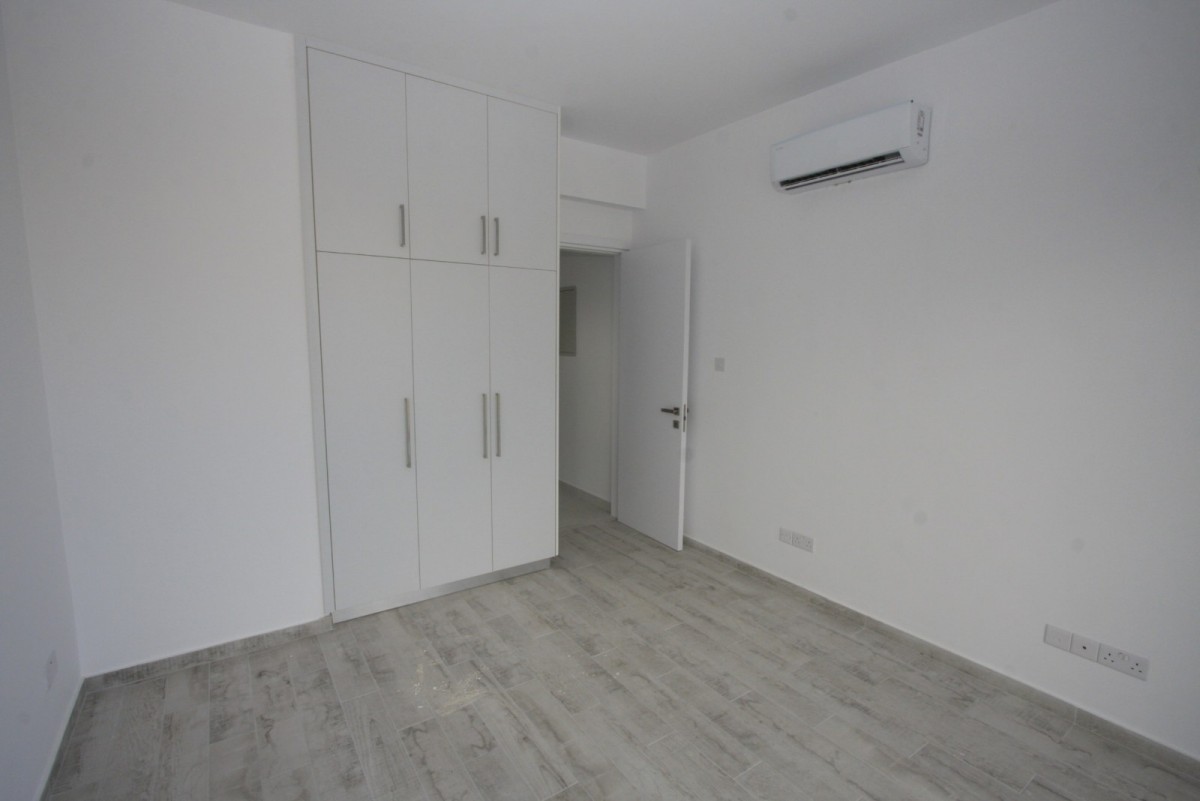 Detached Villa For Sale  in  Anavargos