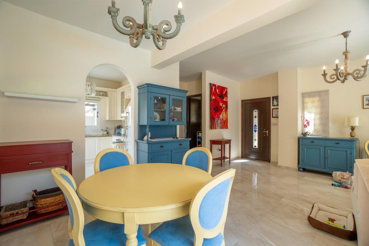 Detached Villa For Sale  in  Peyia