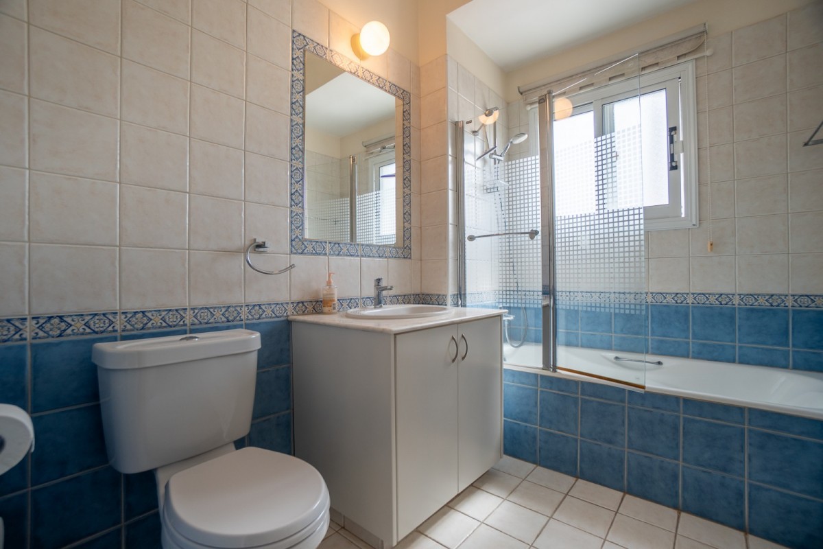 Detached Villa For Sale  in  Peyia