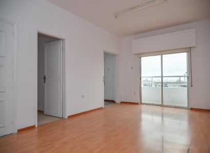 Larnaca, Larnaca Office  For Sale | WW31064