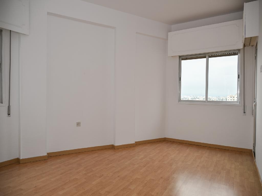 Office - «Carithers Court» - Chrysopolitissa, Larnaca