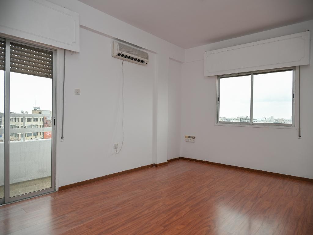 Office - «Carithers Court» - Chrysopolitissa, Larnaca