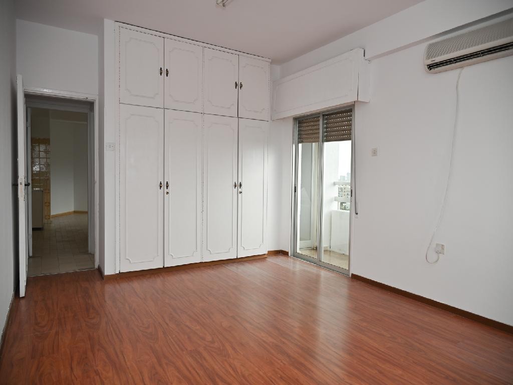 Office - «Carithers Court» - Chrysopolitissa, Larnaca