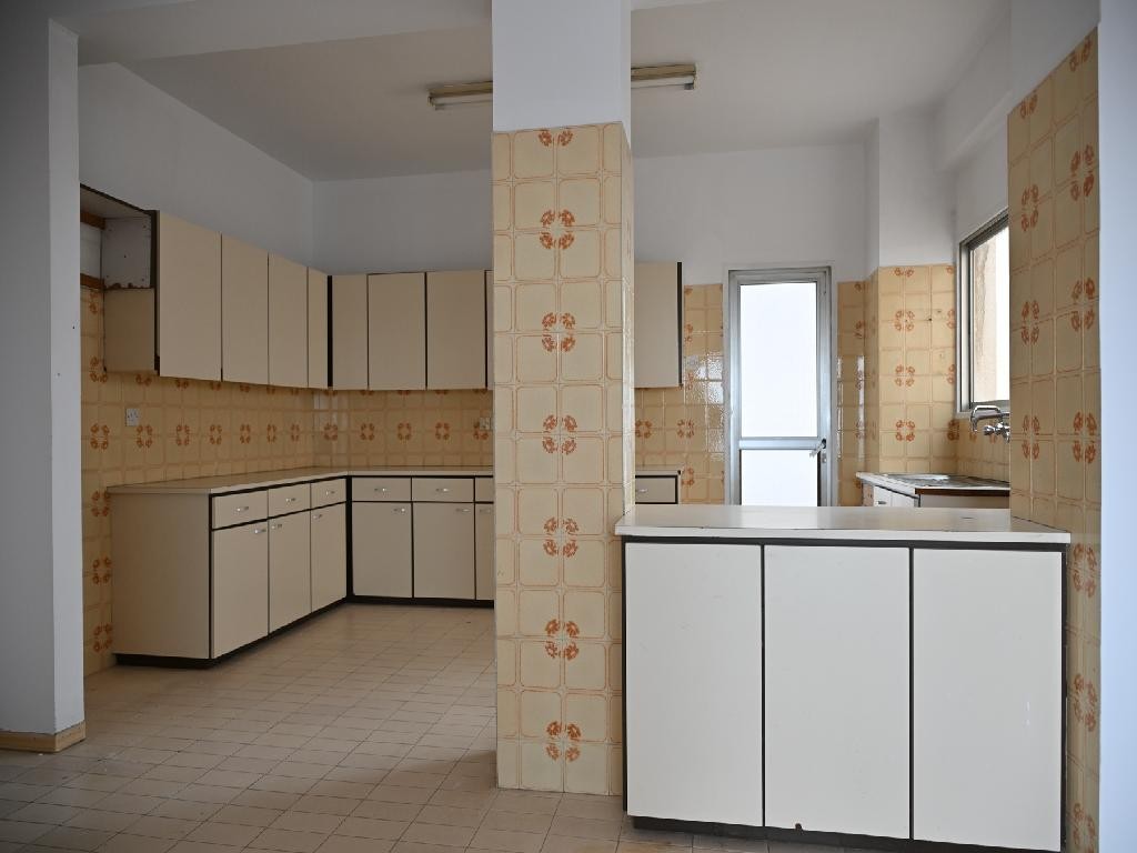Office - «Carithers Court» - Chrysopolitissa, Larnaca