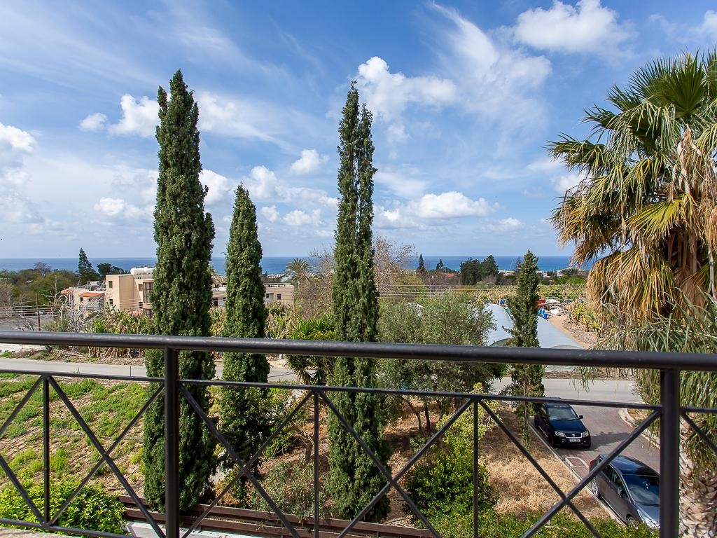 House - Mandarine Gardens - Kissonerga, Paphos