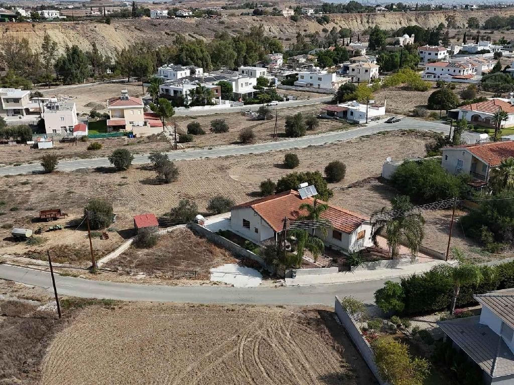 House - Pano Deftera, Nicosia